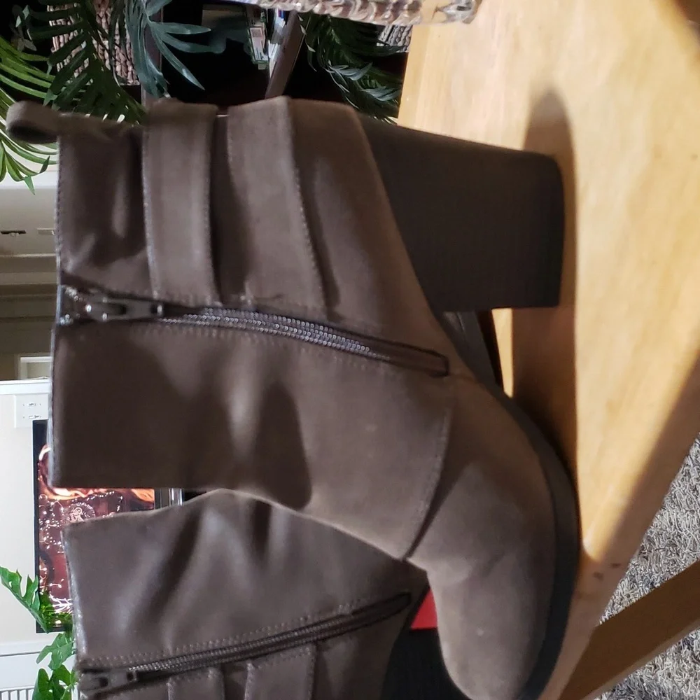 American Rage 9m - Picture 5 of 6